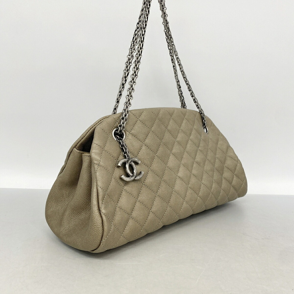CHANEL Bag - Picture 2 of 10